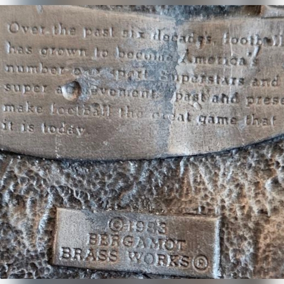 Bergamot - 1983 Vintage Pewter Silver Football Belt Buckle America's #1 Sport - Picture 3 of 6